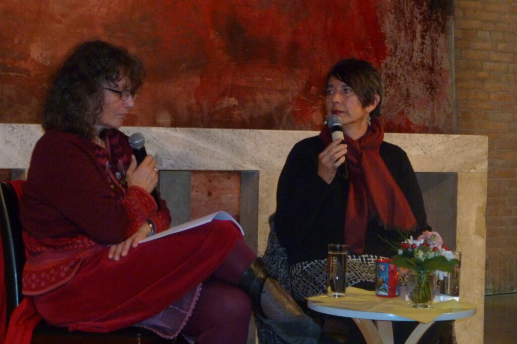Erzählcafé mit Sonja Schlegel und Monika Hauser, Foto:Helga Fitzner