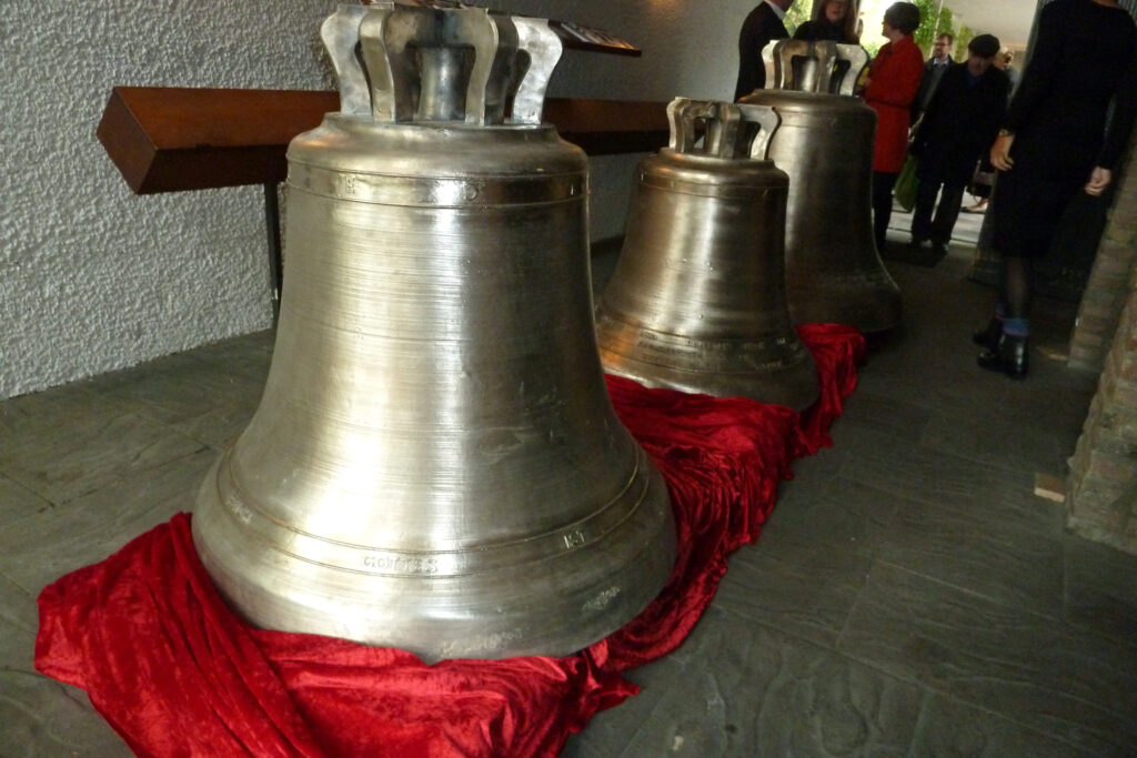Gottesdienst für die drei neuen Glocken, 2014, Foto: Helga Fitzner