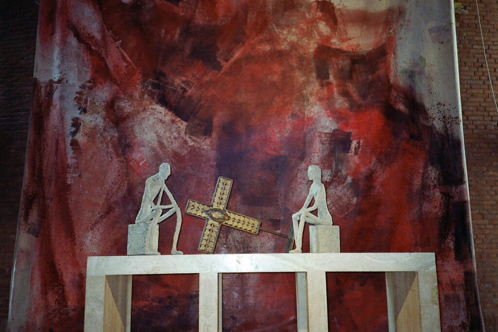 Ausstellung Kriegstraumata, Skulpturen von Barbara Riege, Foto: Helga Fitzner