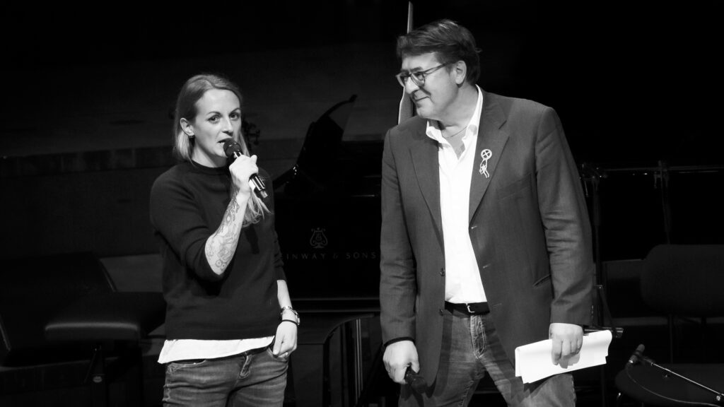 SOS 2019 - Pia Klemp und Hans Mörtter beim zweiten Teil ihres Gesprächs, Foto: Simin Kianmehr